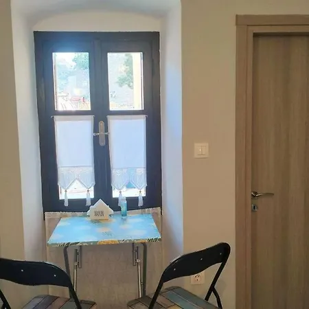 The Mill House George