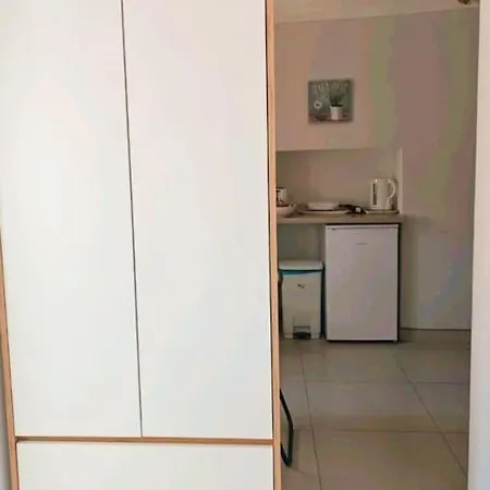 The Mill House George