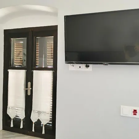 The Mill House George