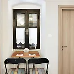 דירה The Mill House George *