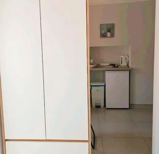 The Mill House George